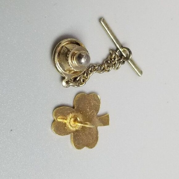 Vintage Little Shamrock Gold Tone Tie Tack Pin Brooch, Good Luck - Picture 3 of 6